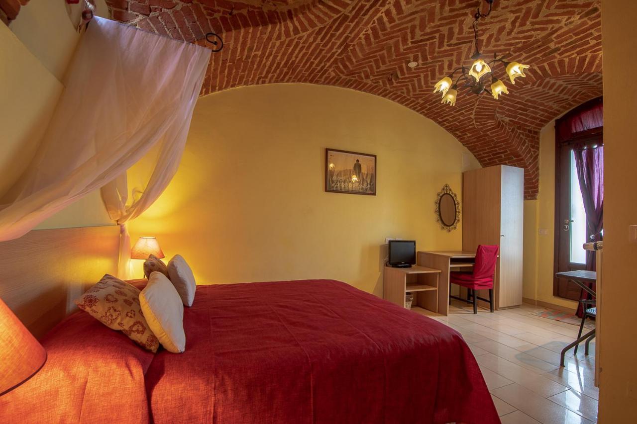 La Valle B&B อัสตี ภายนอก รูปภาพ