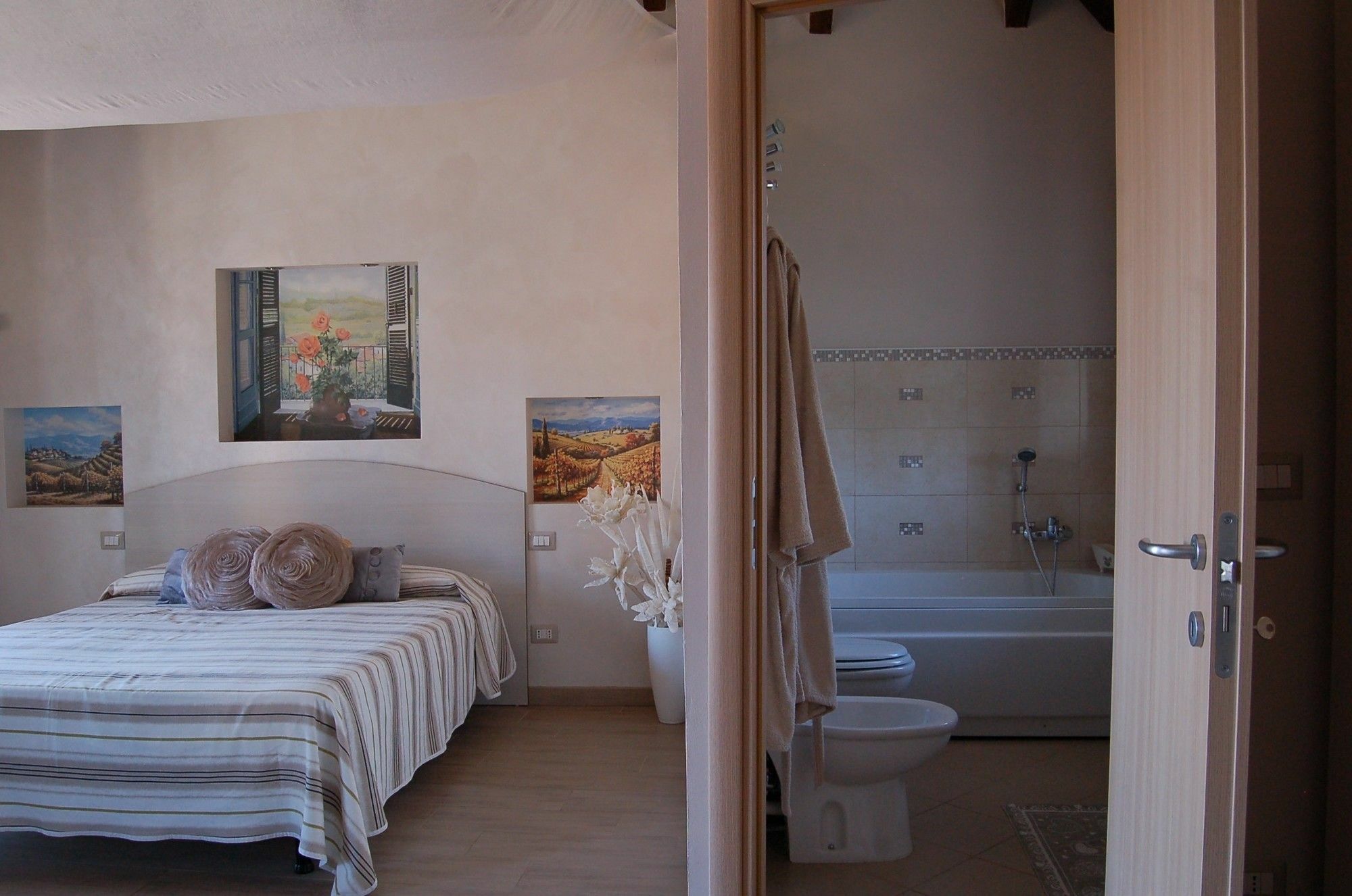 La Valle B&B อัสตี ภายนอก รูปภาพ